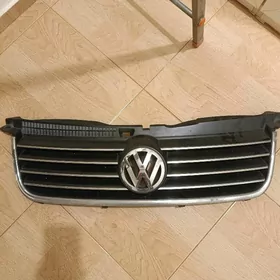 передняя решетка