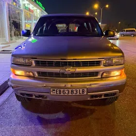 Chevrolet Suburban 2500 2002