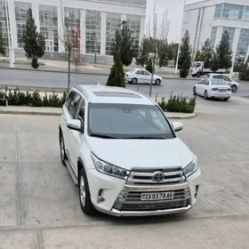 Toyota Highlander 2017