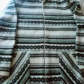 Женская тёплая кофта