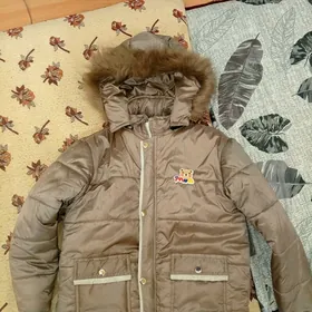 Детская куртка новая