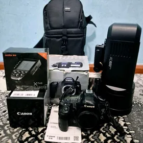 Canon 5d M3 Godox 600pro