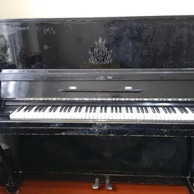 pianino