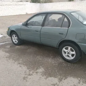 Toyota Corolla 1992