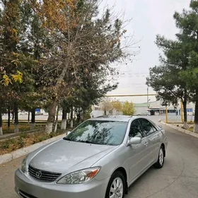 Toyota Camry 2003