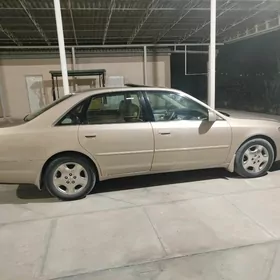 Toyota Avalon 2001