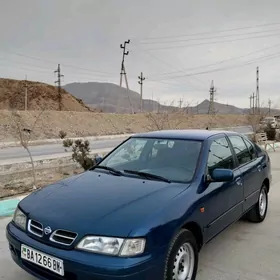 Nissan Primera 1998