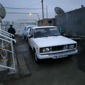 Lada 2105 1987