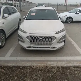 Hyundai Kona 2021