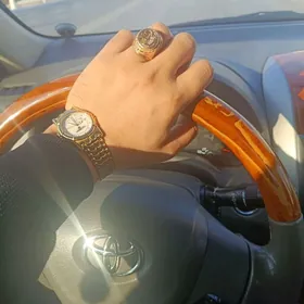 Oglan ýüzük gyzyl