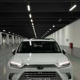 Toyota Highlander 2023