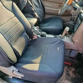 Nissan Pathfinder 2003