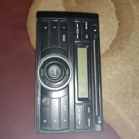 nissan versa magnitafon