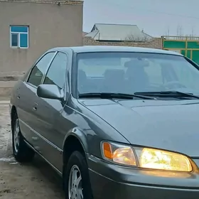 Toyota Camry 1997