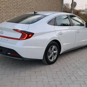 Hyundai Sonata 2021
