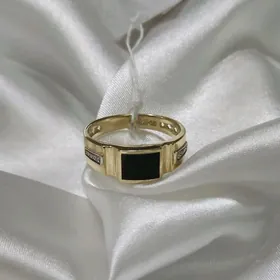 Золотой перстень Ереван