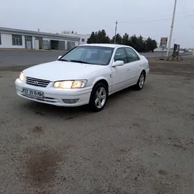 Toyota Camry 1998
