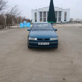 Opel Vectra 1993