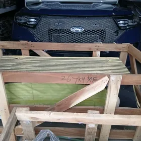 21 Ford Explorer Ayna