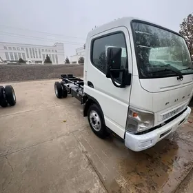 Mitsubishi Canter 2025