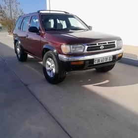 Nissan Pathfinder 1998