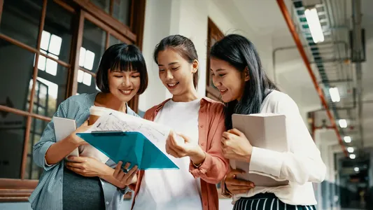 Daşary ýurtly dalaşgärler Hytaýda okamak üçin bitewi giriş synagyny tabşyrmaly bolar