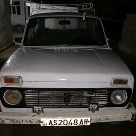 Lada Niva 1987