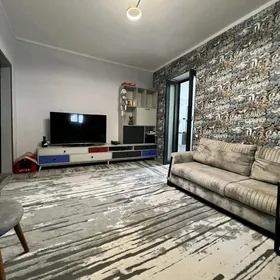 Kim Raýon / Full Kwartira