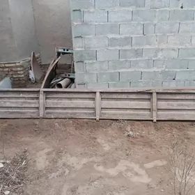 BORT.TRAKTOR.3.SANE.BAR.