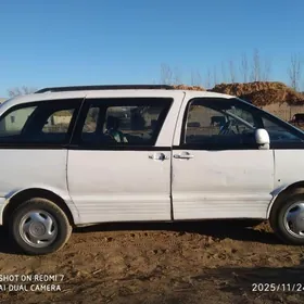 Toyota Previa 1991