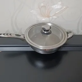 СКОВОРОДА С КРЫШКОЙ