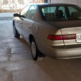 Toyota Camry 1998