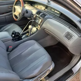 Toyota Avalon 2001