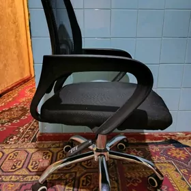 Кресло компьютерное.