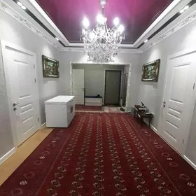 мир 4 4 ком квад прихожка