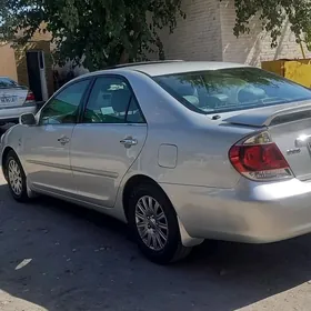 Toyota Camry 2005