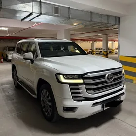 Toyota Land Cruiser 2023