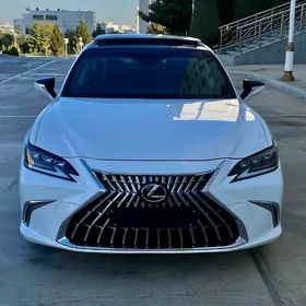Lexus ES 350 2021