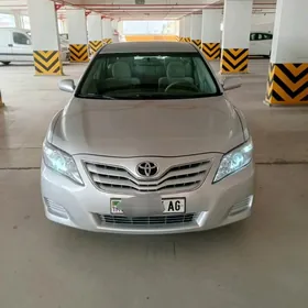 Toyota Camry 2010