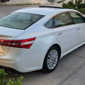 Toyota Avalon 2013