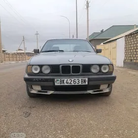 BMW 525 1992