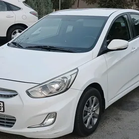Hyundai Accent 2014