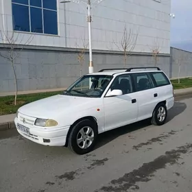 Opel Astra 1993