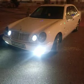 Mercedes-Benz 300E 1998