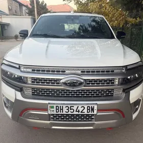 Ford Expedition 2022