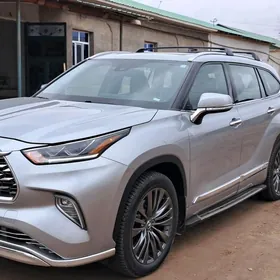Toyota Highlander 2020