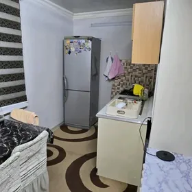 2Комнаты 30мкр 1этаж