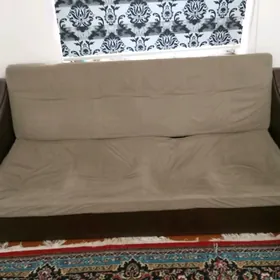 Диван и кресло