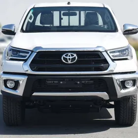 Toyota Hilux 2025