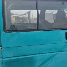 Volkswagen Transporter 1990